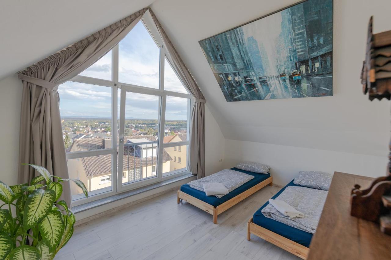 The Beverly Hills Of Frankfurt In Hofheim Penthouse Or Garden Eksteriør bilde